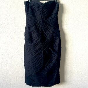100% silk Escada strapless black dress size 36  USA-6 , very sexy like new